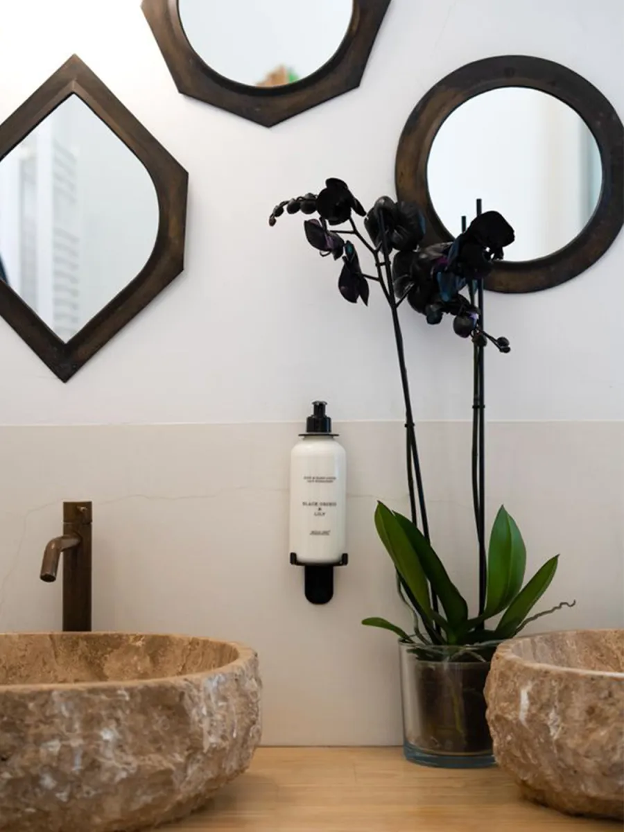 CERERIA MOLLA BLACK ORCHID & LILY SÅPE